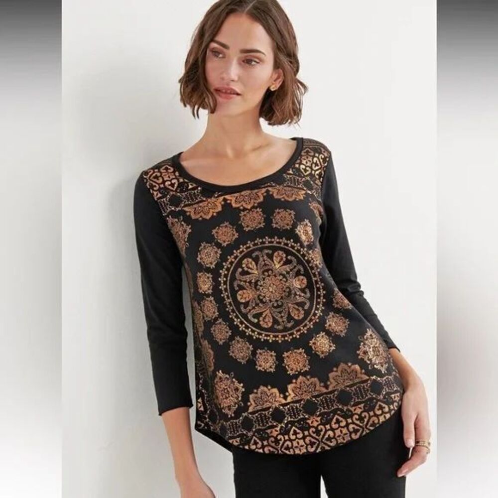 LUCKY BRAND Women's Black/Bronze Foil Medallion Tee ‎ Boho Whimsygoth Size S